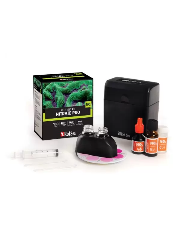 El Red Sea Nitrate Pro (NO3) kit del Mar Rojo es una prueba colorimétrica avanzada con comparador.